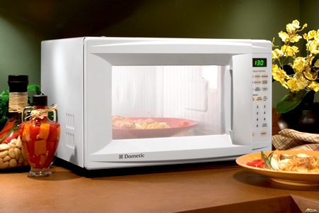 в чем преимужство микроволновой печи